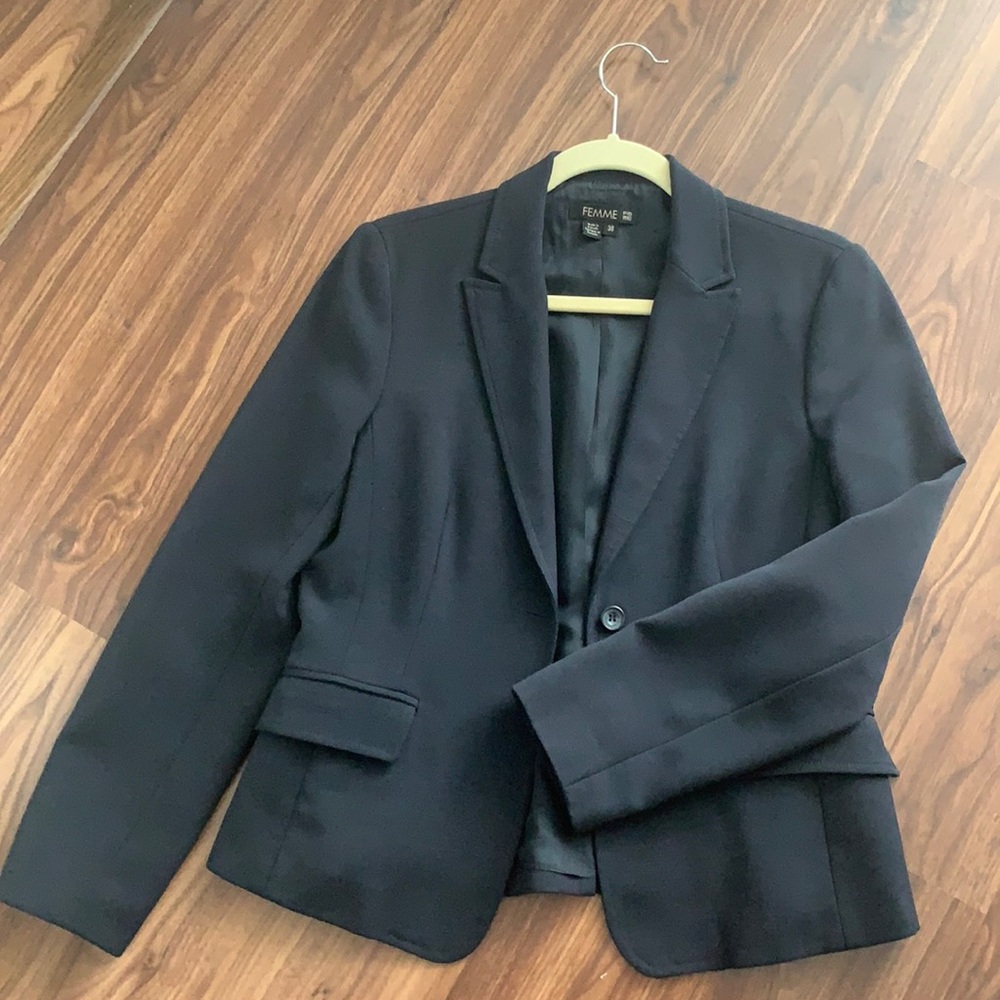Navy Blue Blazer Size 38 - Femme Carriere
